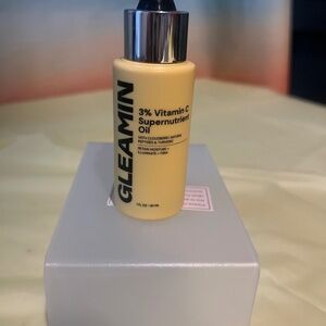 Gleamin 3% Vitamin c serum